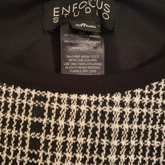 NWT Plaid Dress with Flared Sleeves - Picture 5 of 7